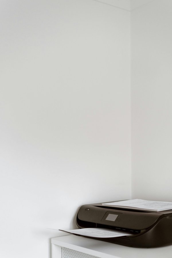 Imprimante sans encre : l'avenir économique et silencieux